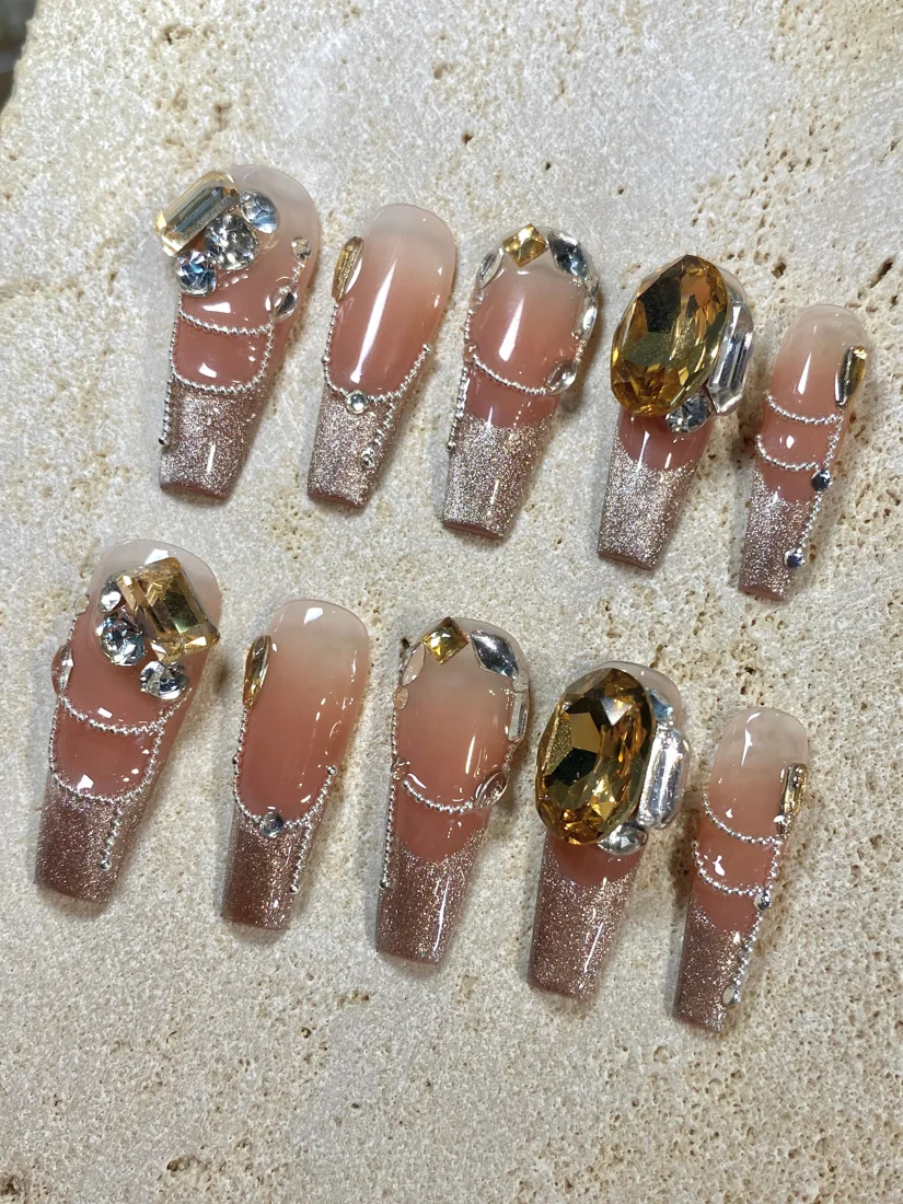 Syrup Diamond Press On Nails detail 4