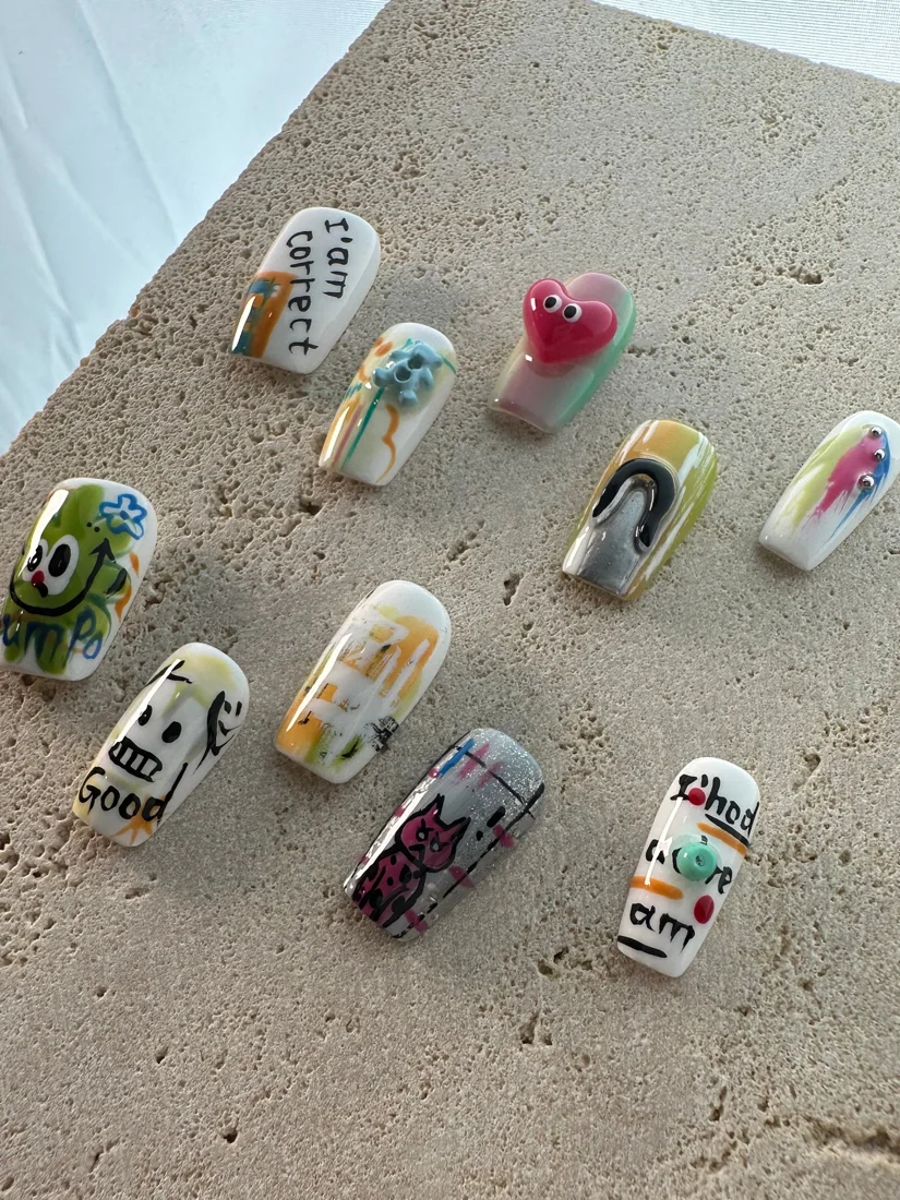Child Heart Graffiti Press On Nails detail 4