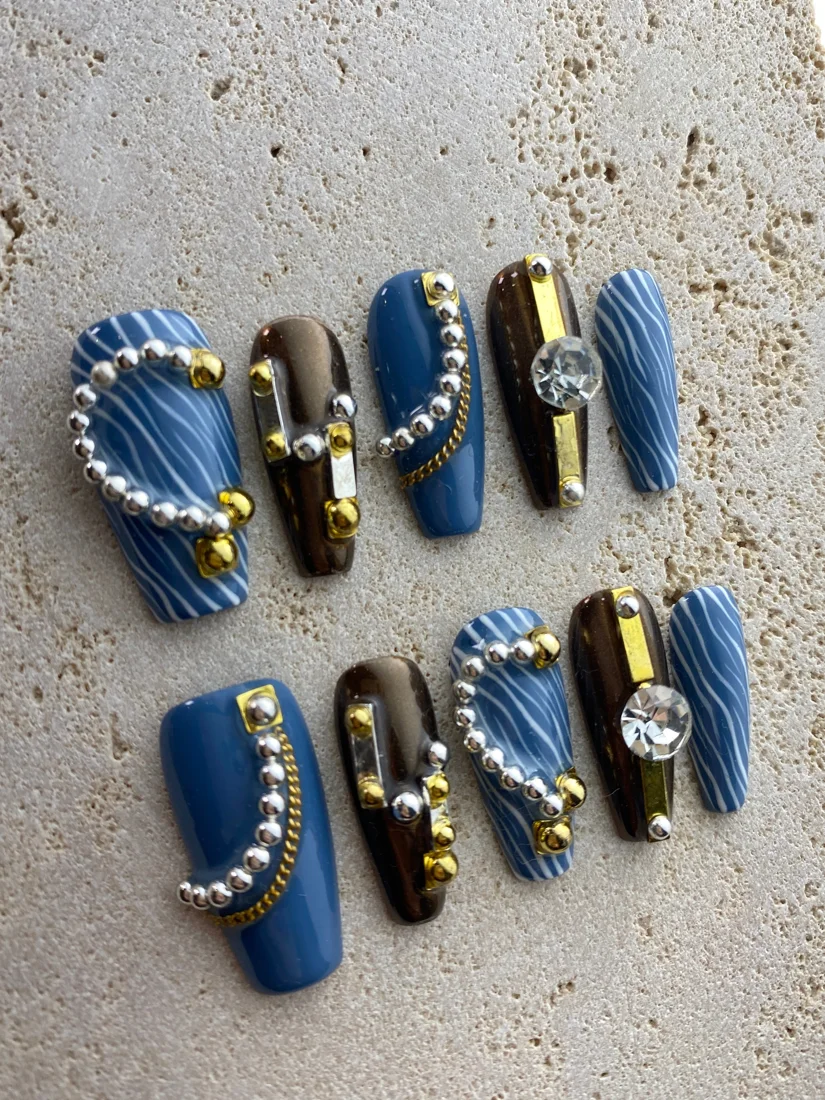 Blue Muse Press On Nails detail 8