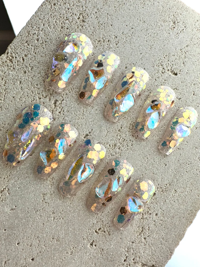 Glitter Bride Press On Nails detail 4