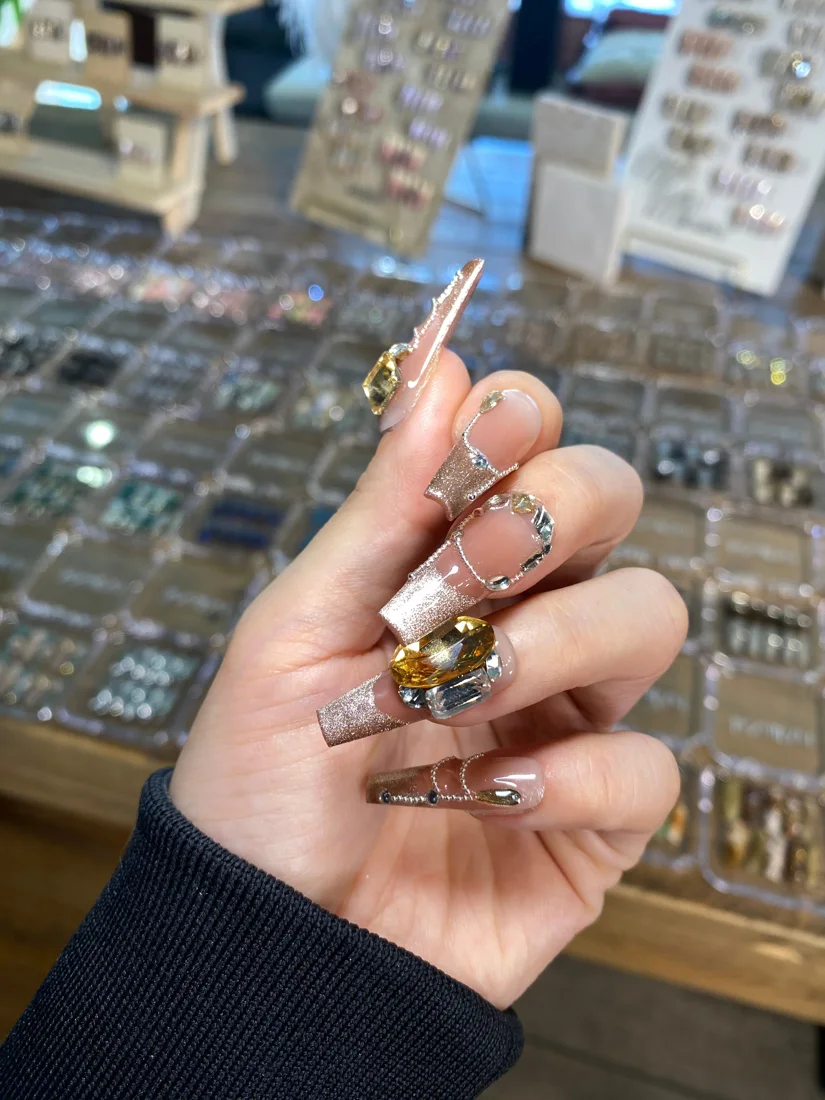 Syrup Diamond Press On Nails detail 5