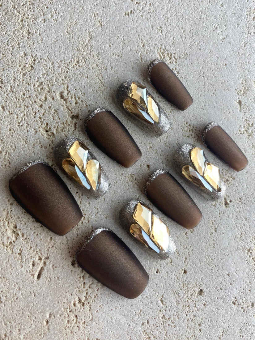 Luxury Mocha Press On Nails detail 6