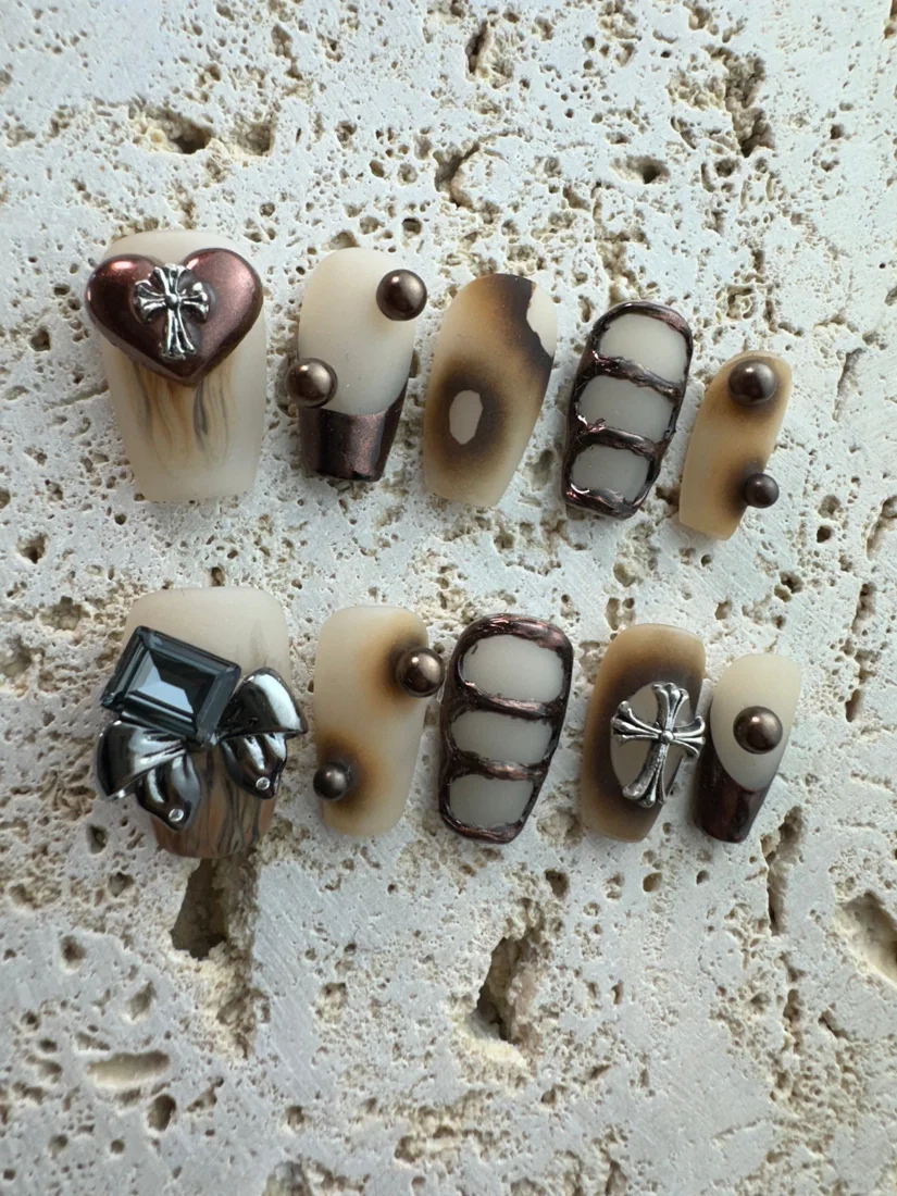 Y2K Wasteland Press On Nails detail 5