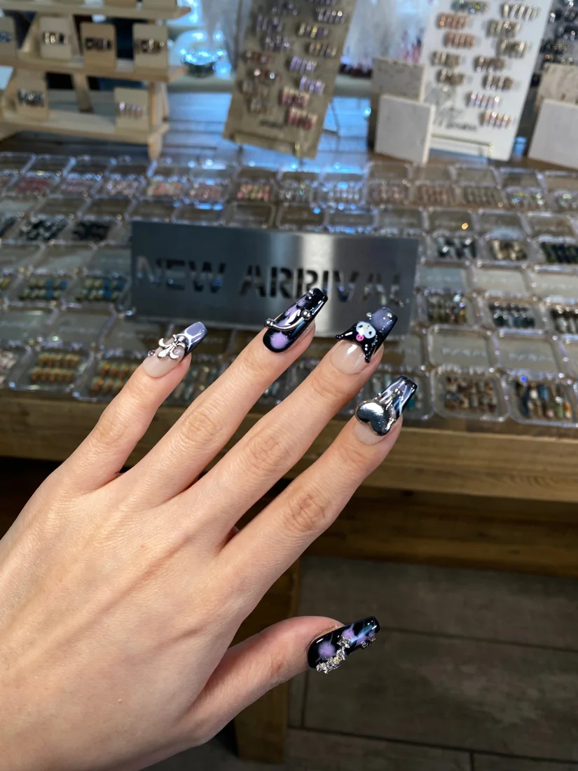 Purple Kuromi Press On Nails detail 4