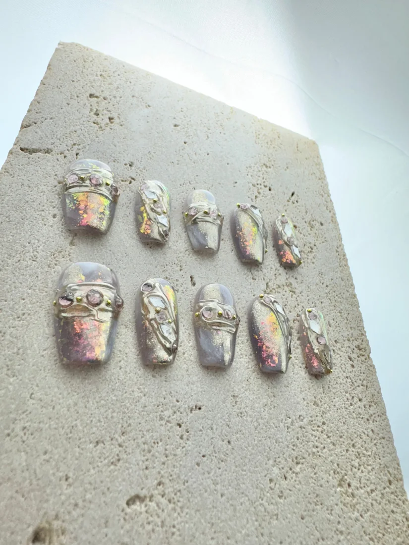 Magic Castle Press On Nails detail 5