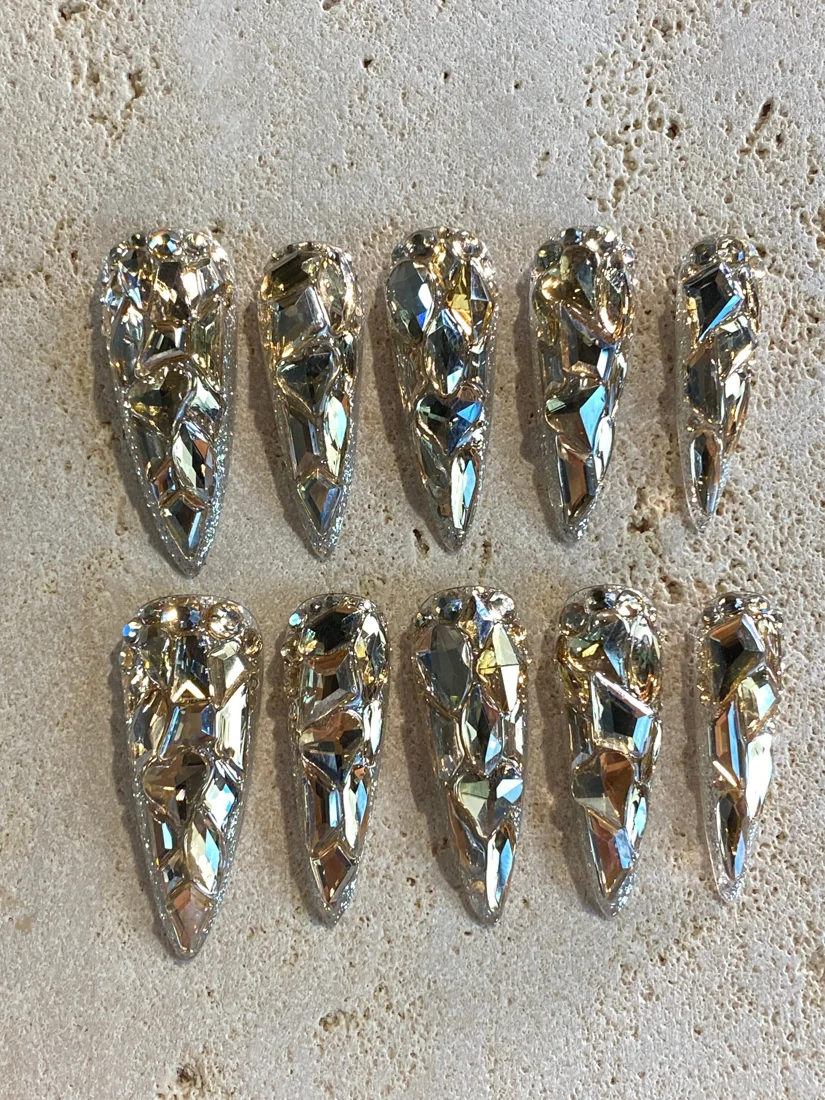 Diamond Life Press On Nails detail 4