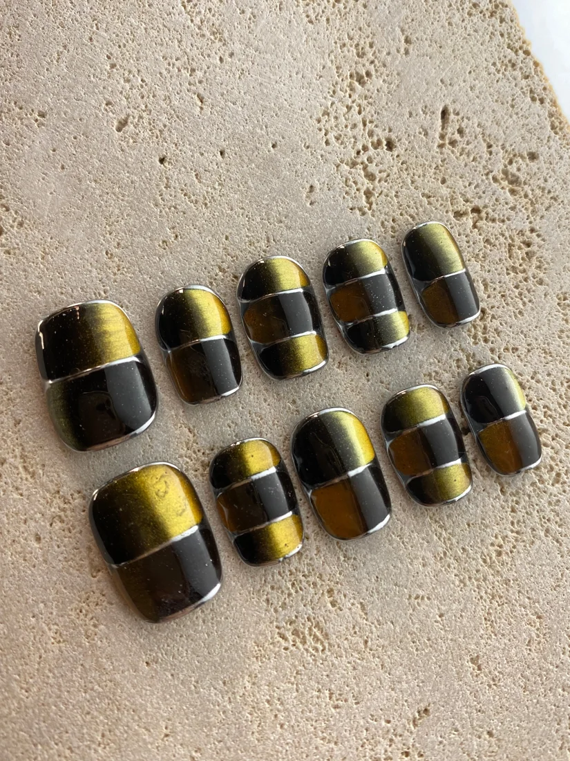 Green Gemstone Press On Nails - Mixed Shapes detail 8