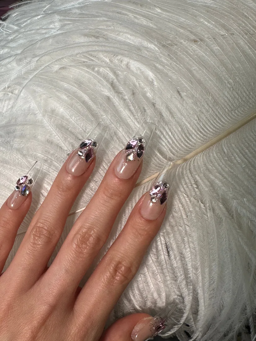 Pink In Heart Press On Nails detail 6