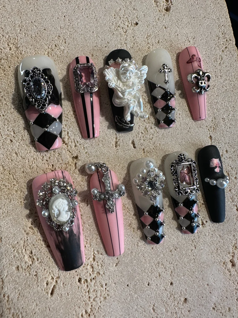 Angel Plaid Press On Nails