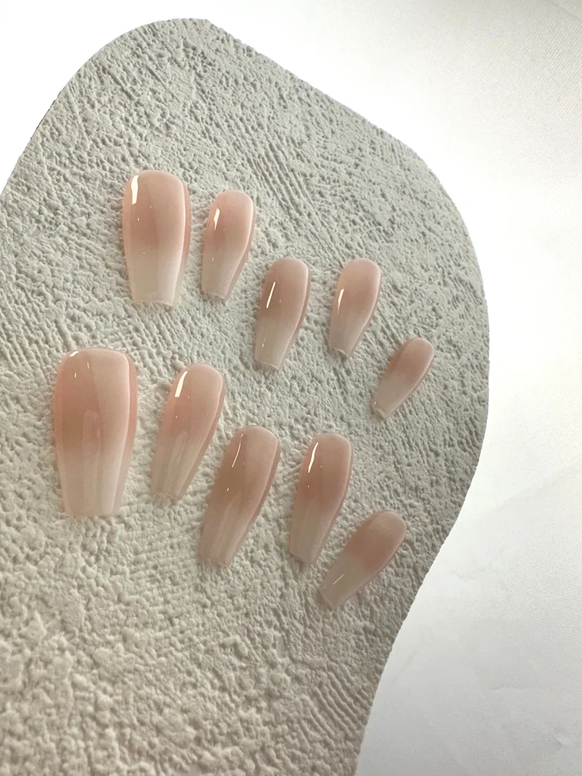 Nude Elegance Press On Nails detail 2