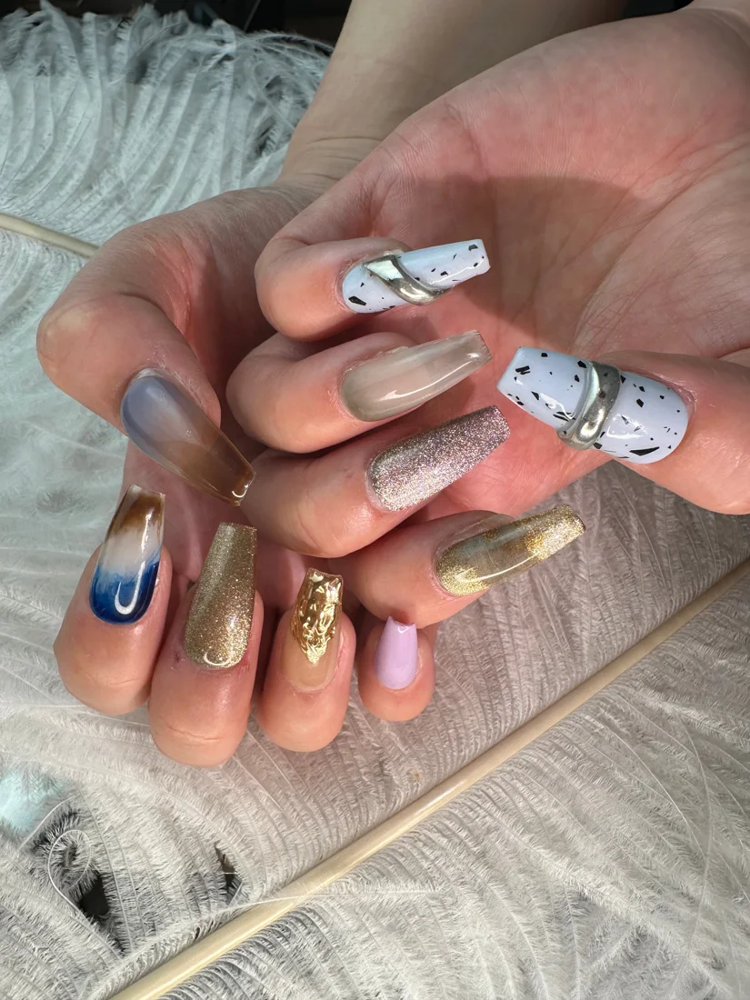 Love Mix Press On Nails detail 2