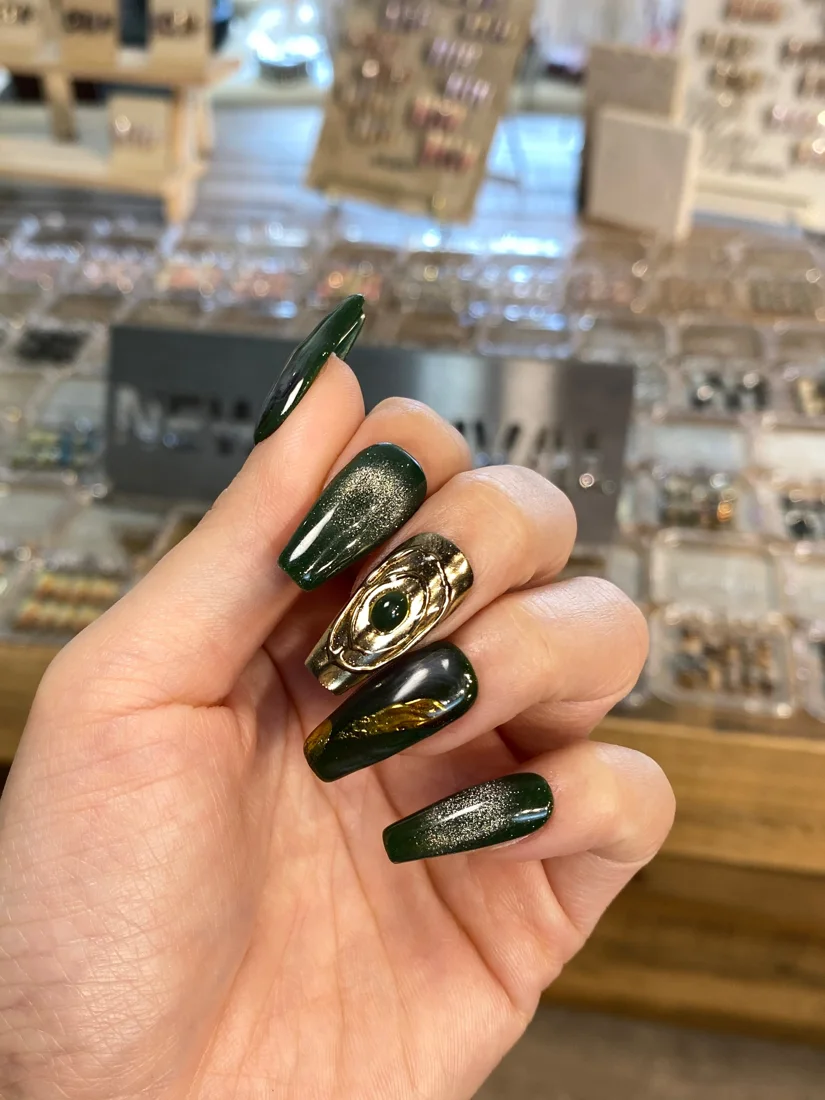 Galaxy Dawn Press On Nails detail 9