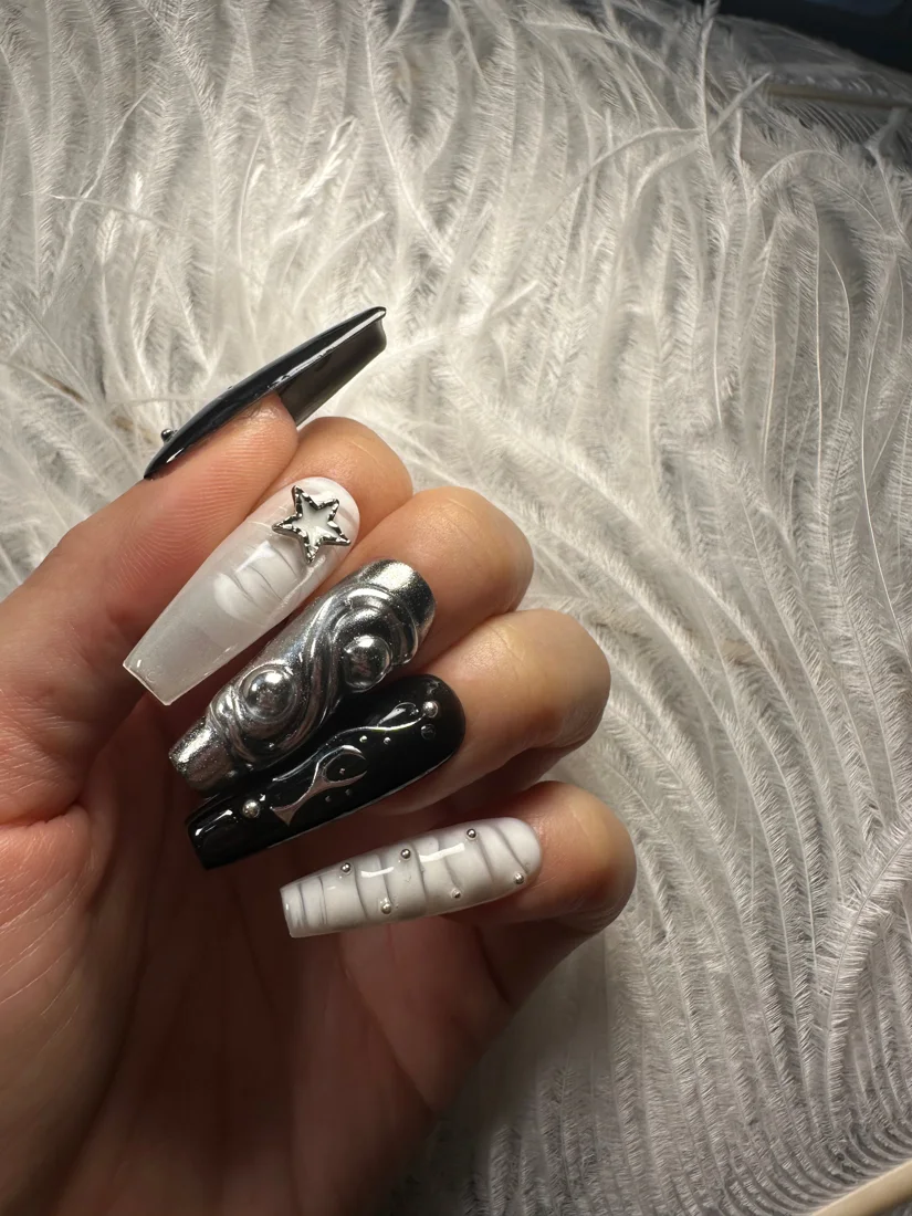 Y2K Star Night Press On Nails detail 6