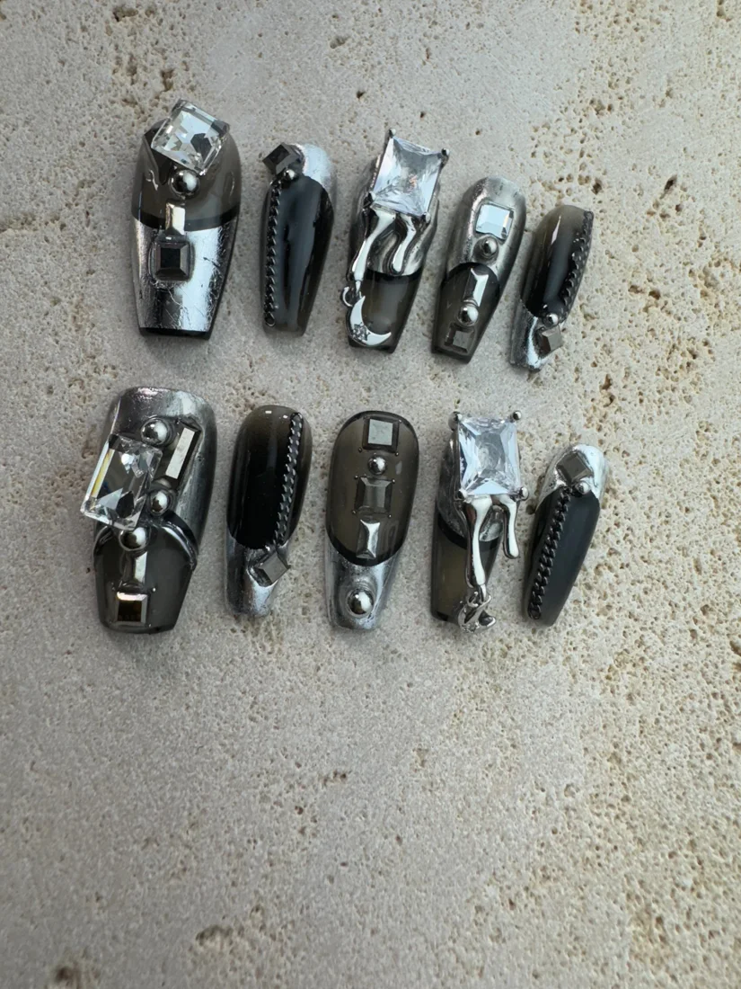 Metallic Spy Press On Nails detail 4