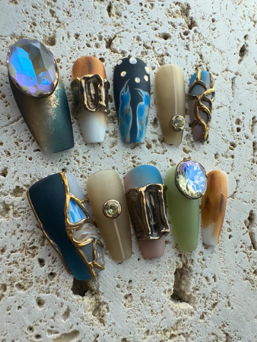 Abstract Chrome Press On Nails - Long Coffin detail 6