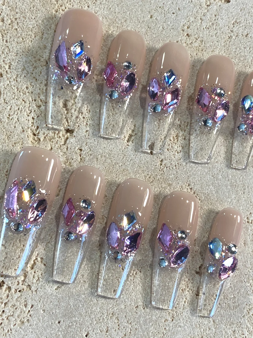 Pink In Heart Press On Nails detail 4
