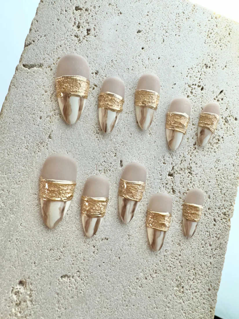 Golden Desert Press On Nails detail 3