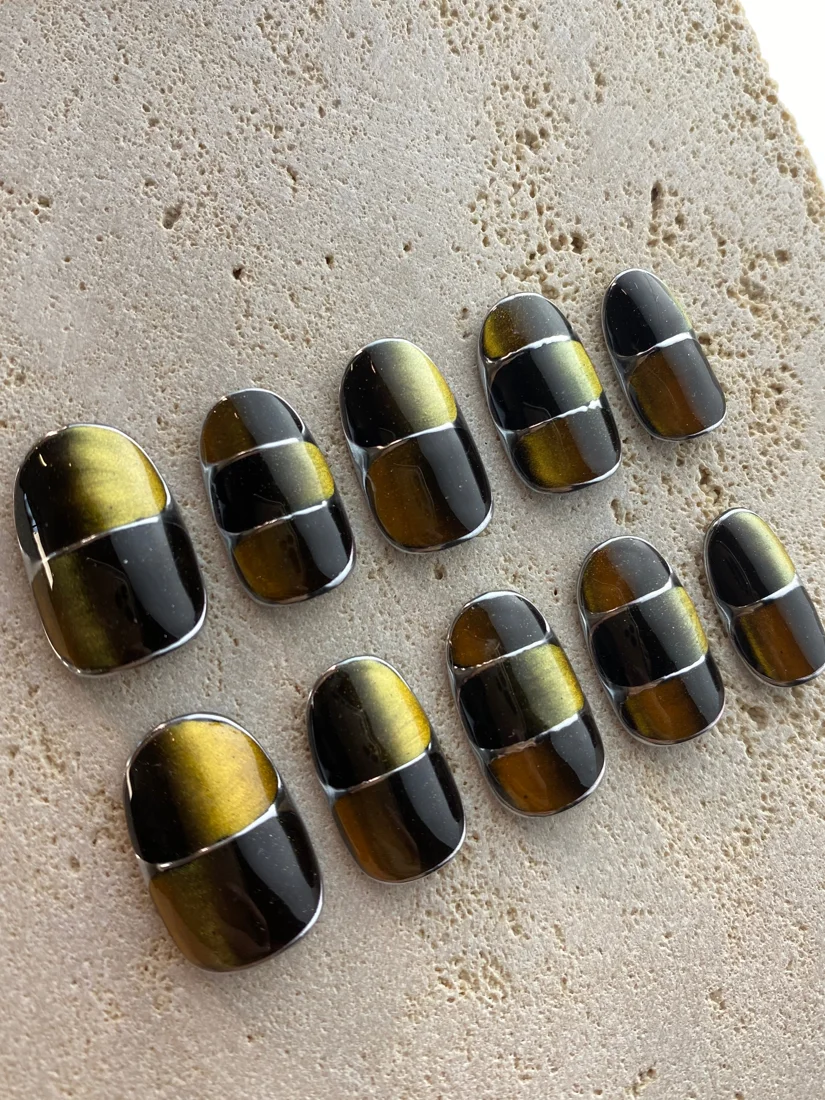 Green Gemstone Press On Nails - Mixed Shapes detail 4