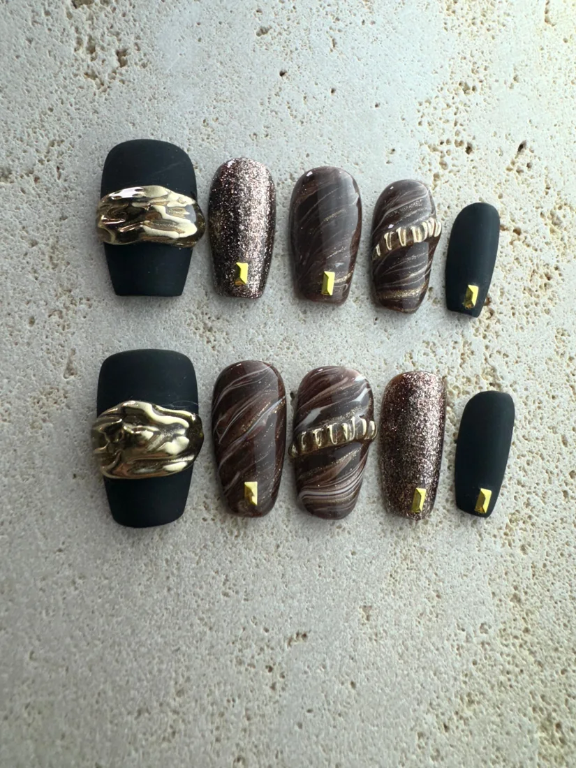 Black Symphony Press On Nails detail 7