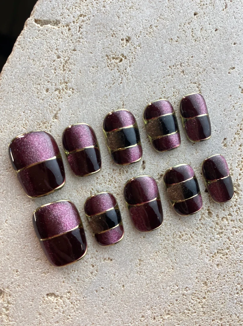 Egyptian Gem Press On Nails- Mauve detail 3