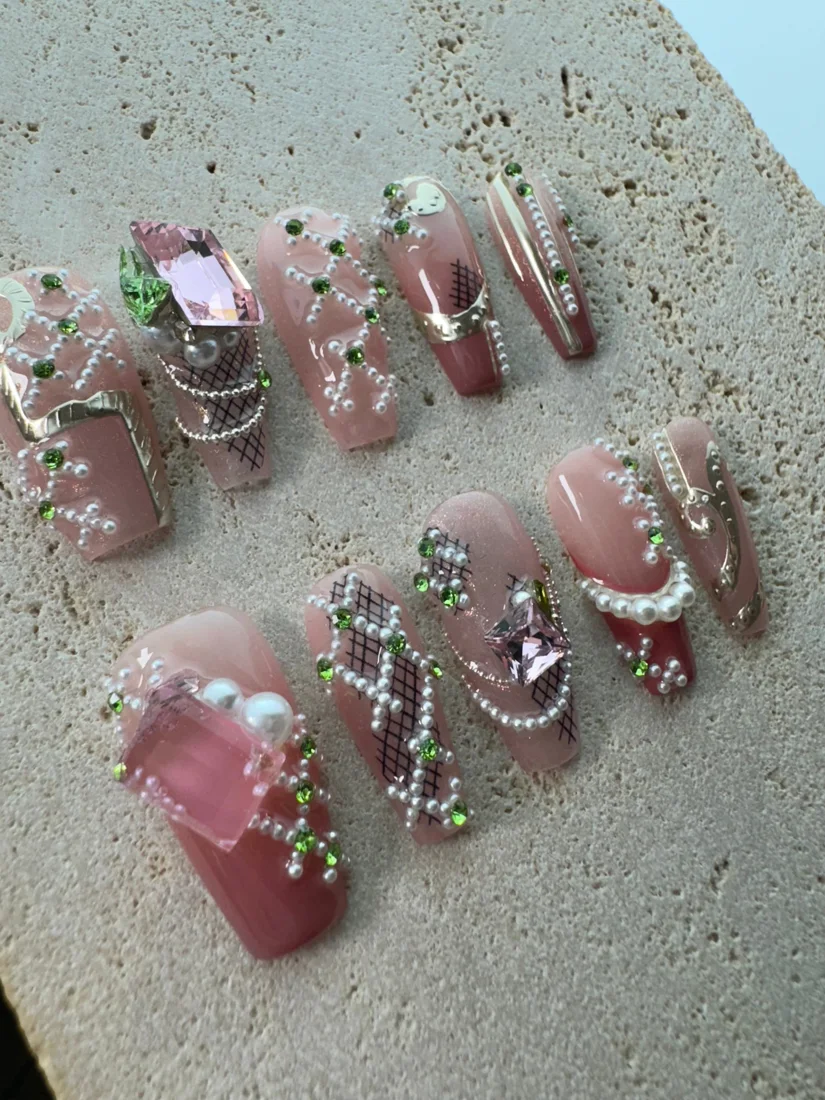 Princess Anastasia Press On Nails- Pink detail 3