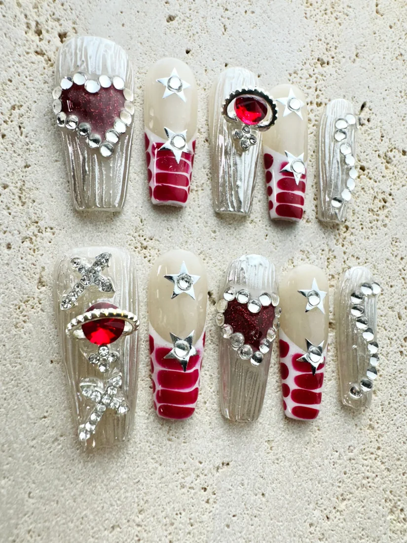 Y2K Hearts Press On Nails detail 2