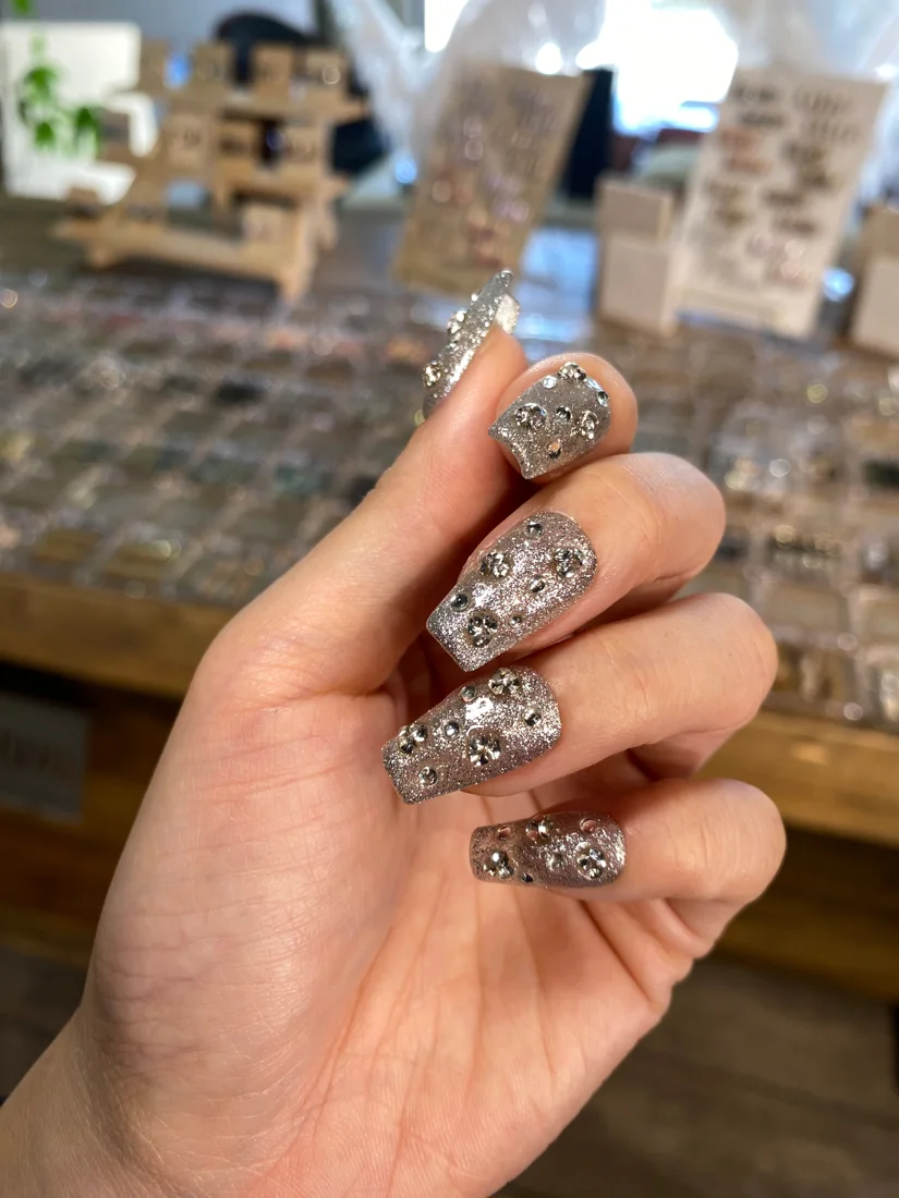 Mini Diamond Press On Nails detail 4
