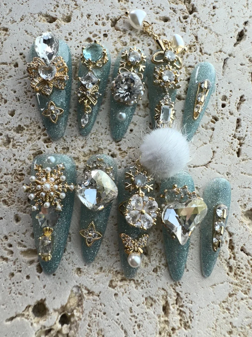 Snow Angel Fluff Press On Nails detail 3