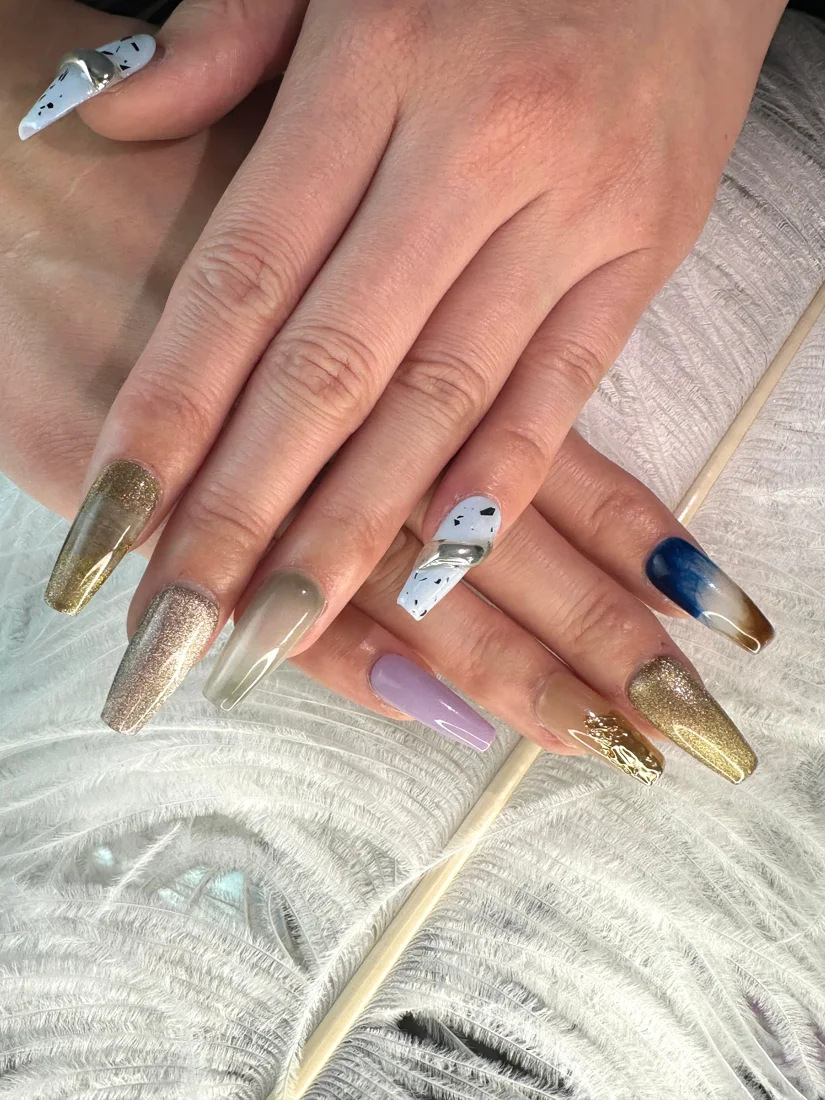 Love Mix Press On Nails detail 7
