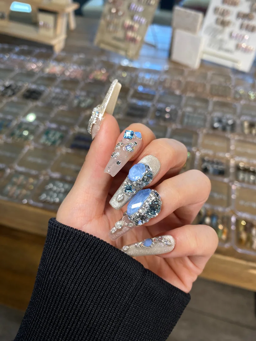 Aqua Euphoria Press On Nails detail 6