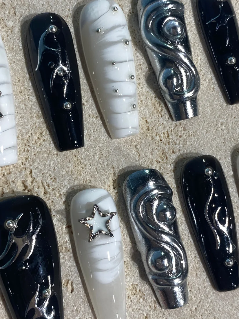 Y2K Star Night Press On Nails detail 3