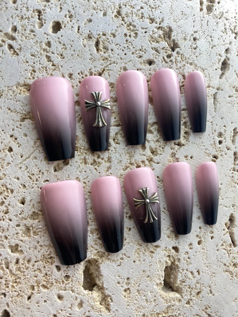 Blackpink Cross Press On Nails detail 3