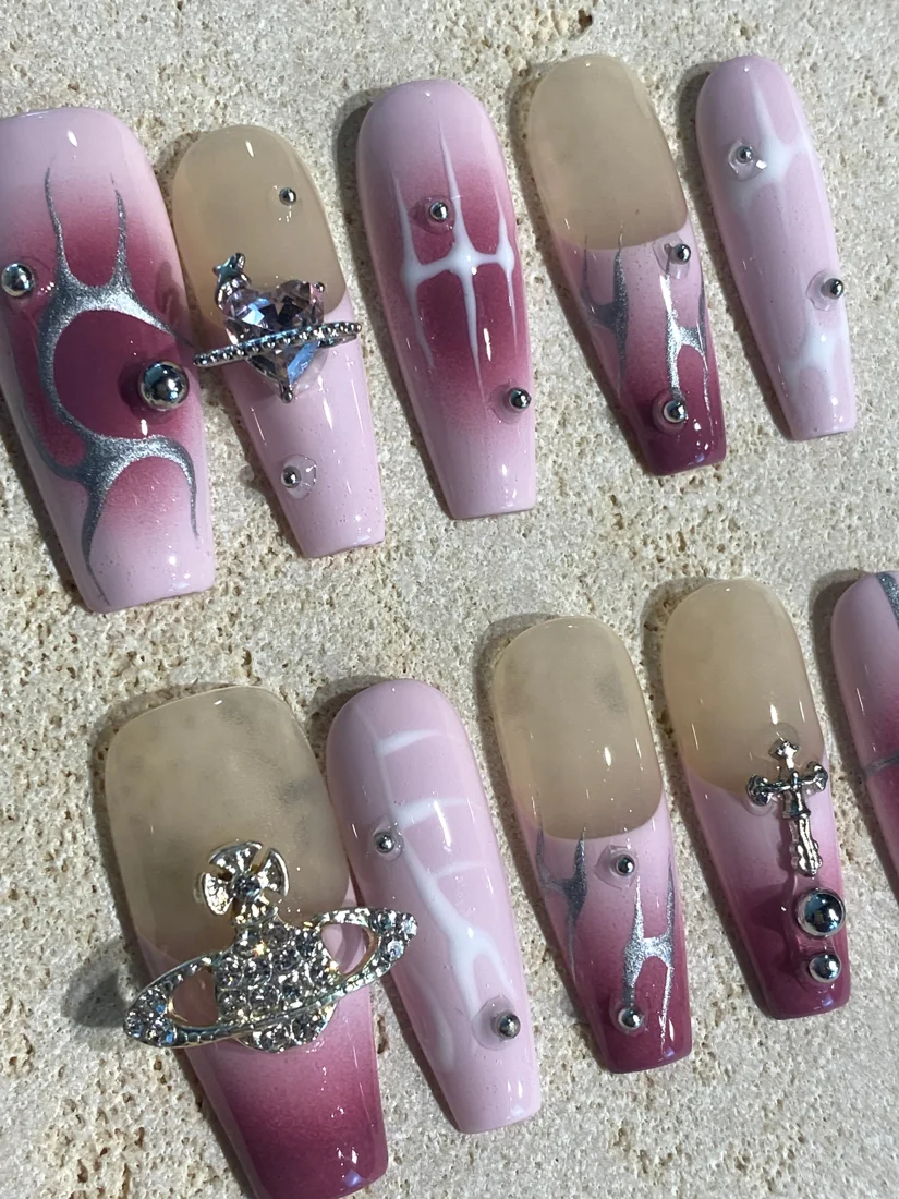 Y2K Flame Press On Nails detail 3
