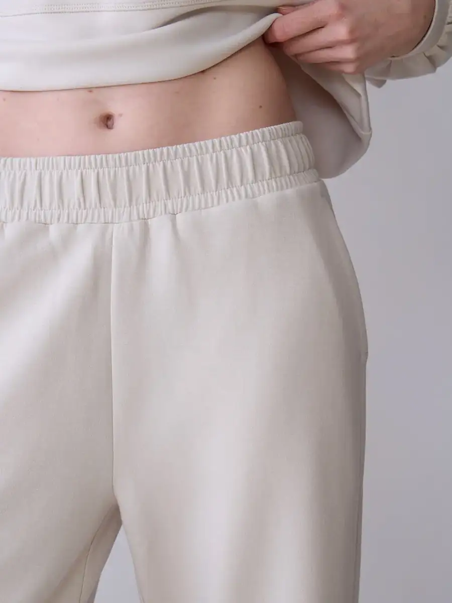 Corbin Slim Leg Pant